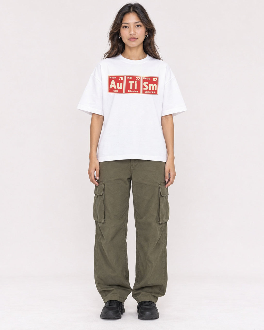Mockup Boxy Heavyweight Tee White female full-body 02