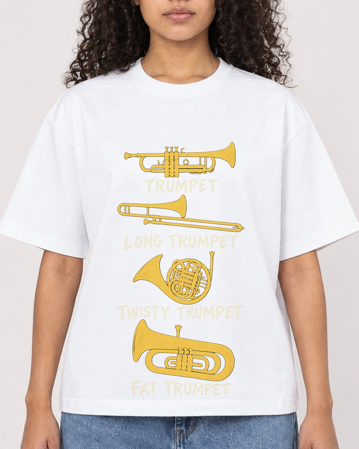 Mockup Boxy Heavyweight Tee White female close-up 10