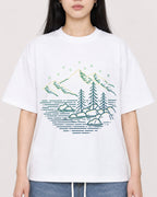 Mockup Boxy Heavyweight Tee White female close-up 01