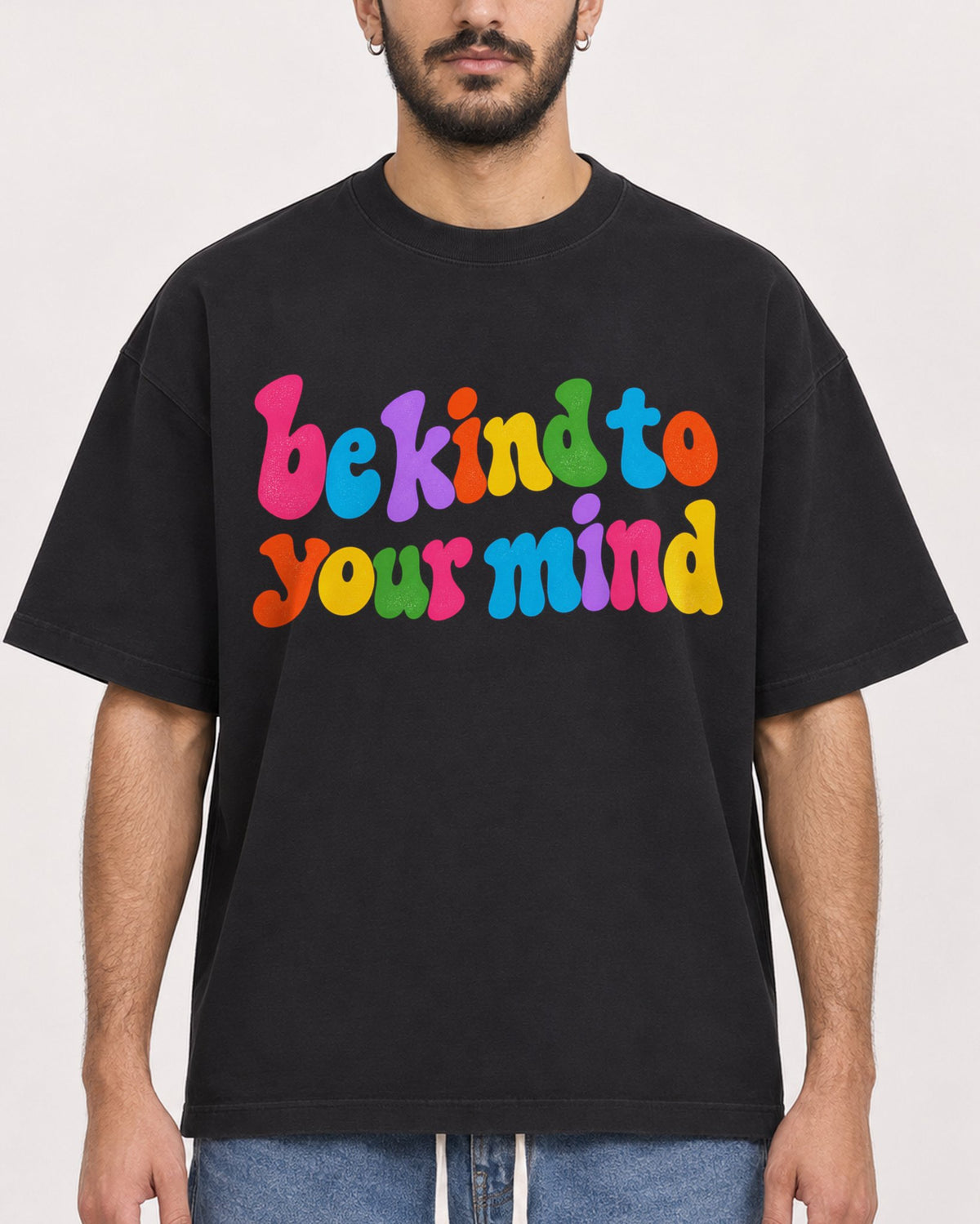 Mockup Boxy Heavyweight Tee Black male close-up 07
