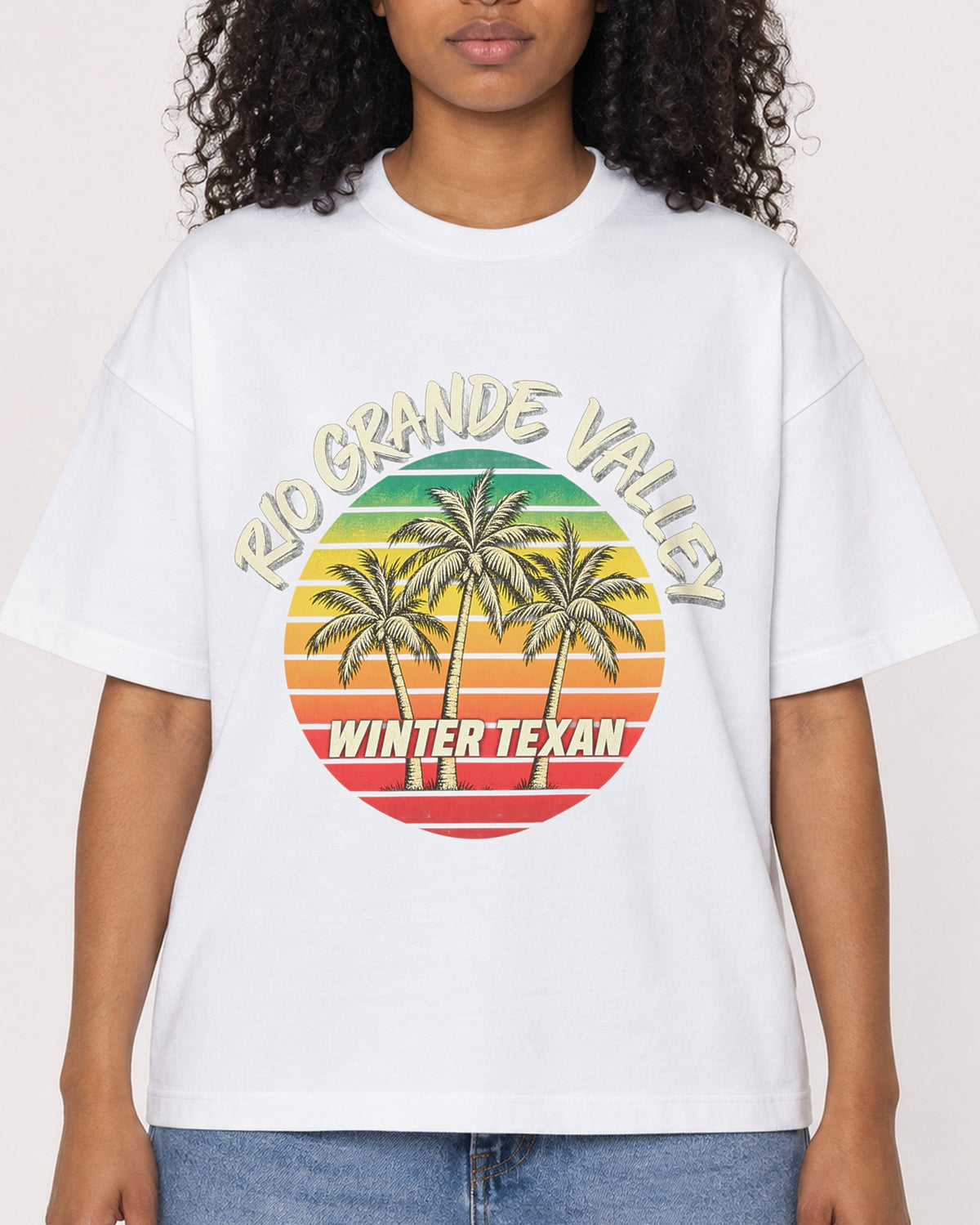 Mockup Boxy Heavyweight Tee White female close-up 05