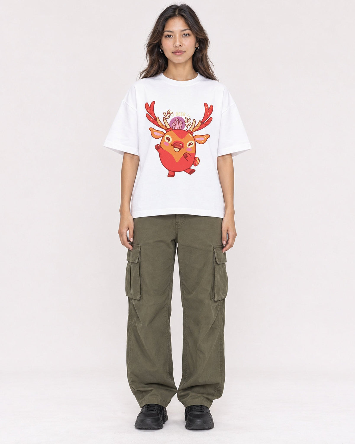 Mockup Boxy Heavyweight Tee White female full-body 02