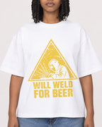 Mockup Boxy Heavyweight Tee White female close-up 15