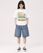 Mockup Boxy Heavyweight Tee White female full-body 01