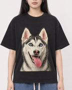 Mockup Boxy Heavyweight Tee Black female close-up 01