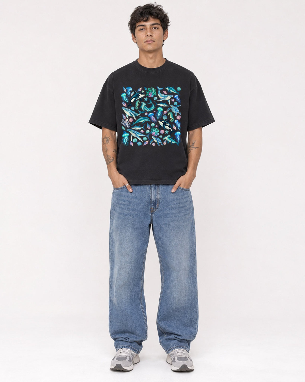 Mockup Boxy Heavyweight Tee Black male full-body 06