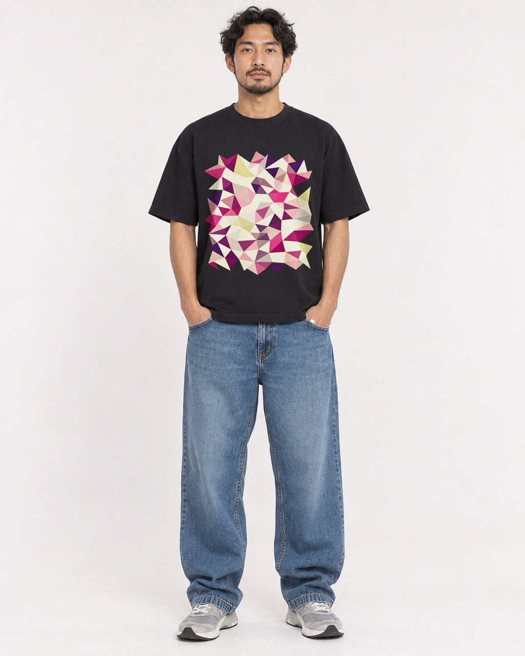 Mockup Boxy Heavyweight Tee Black male full-body 02