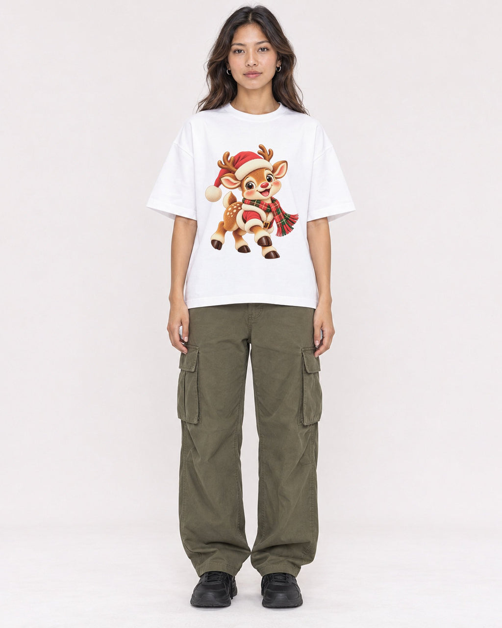 Mockup Boxy Heavyweight Tee White female full-body 02