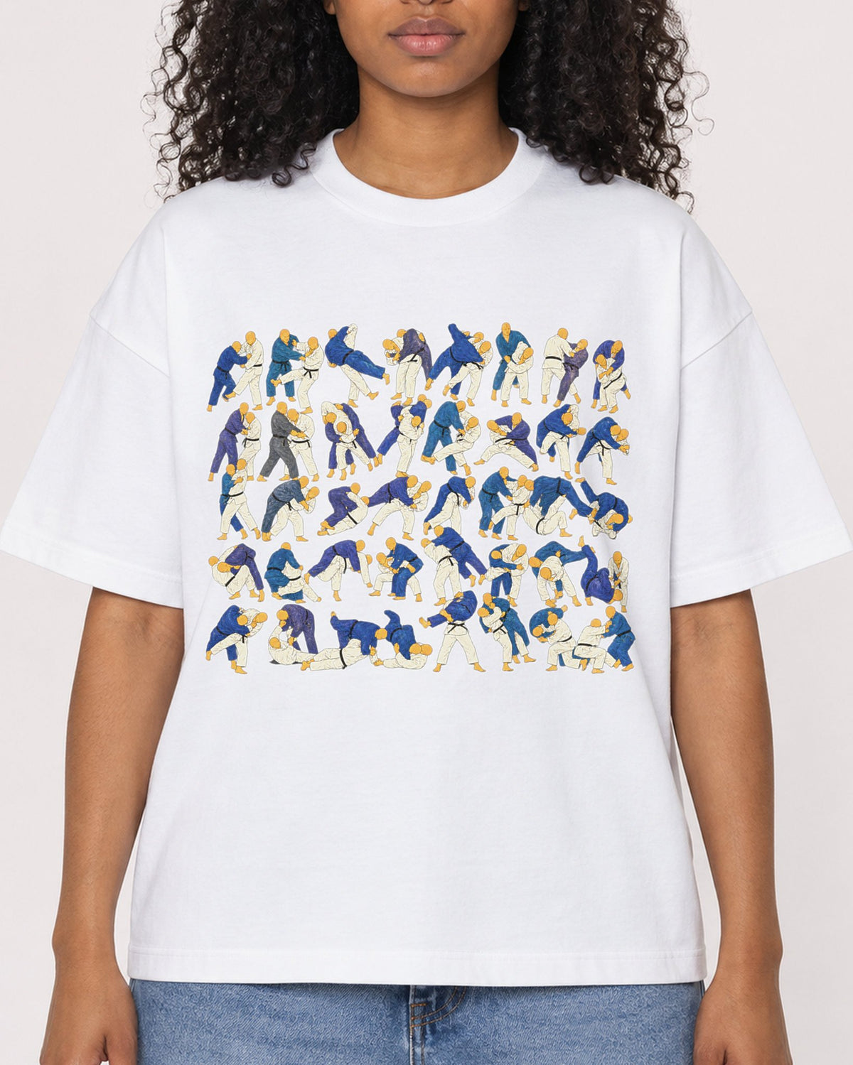Mockup Boxy Heavyweight Tee White female close-up 05