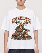 Mockup Boxy Heavyweight Tee White male close-up 01