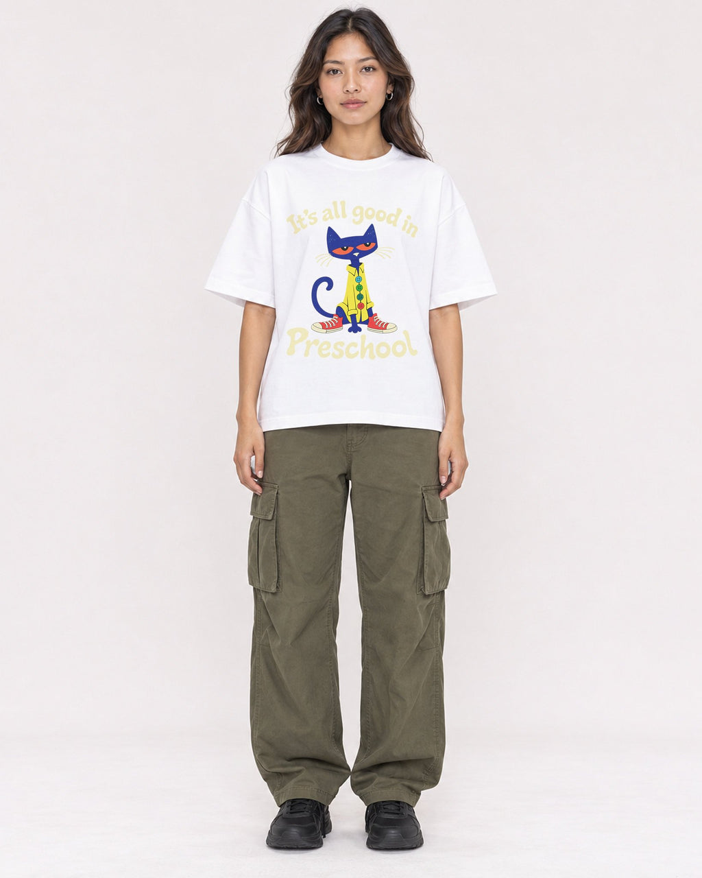 Mockup Boxy Heavyweight Tee White female full-body 02