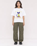 Mockup Boxy Heavyweight Tee White female full-body 02
