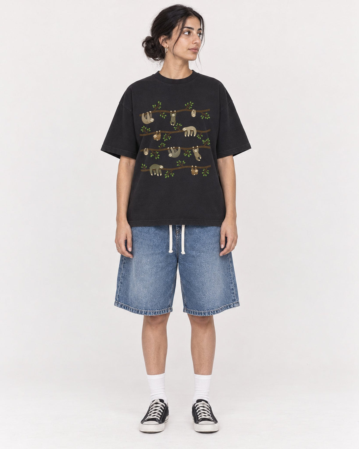 Mockup Boxy Heavyweight Tee Black female full-body 17