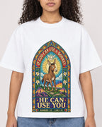 Mockup Boxy Heavyweight Tee White female close-up 10
