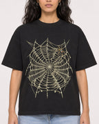 Mockup Boxy Heavyweight Tee Black female close-up 07