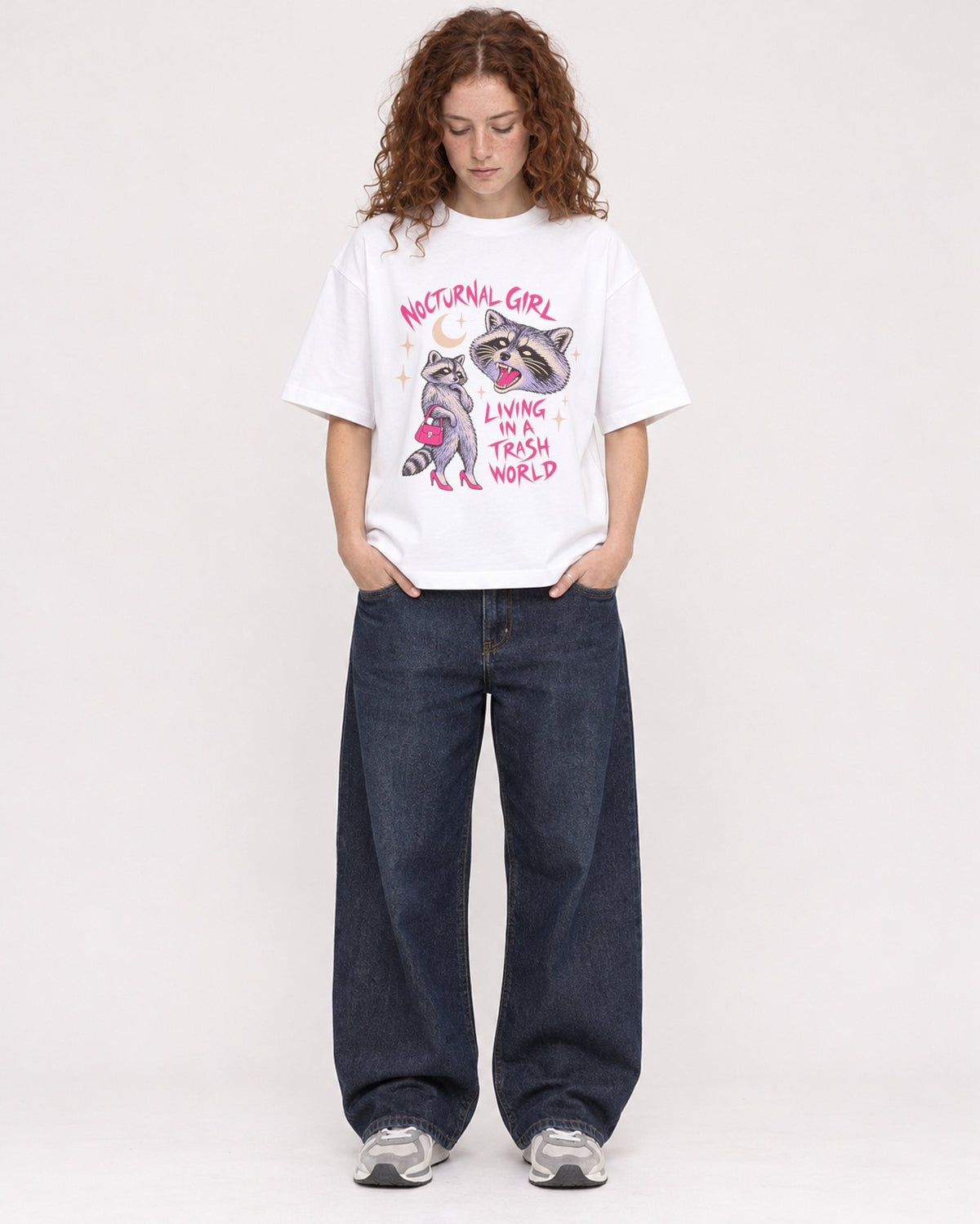 Mockup Boxy Heavyweight Tee White female full-body 09