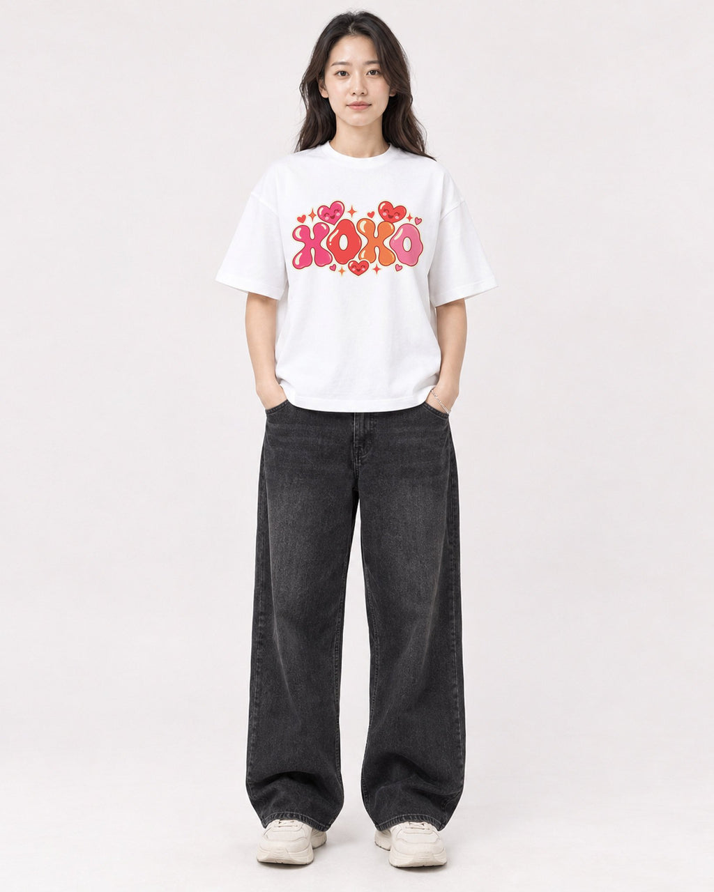 Mockup Boxy Heavyweight Tee White female full-body 03