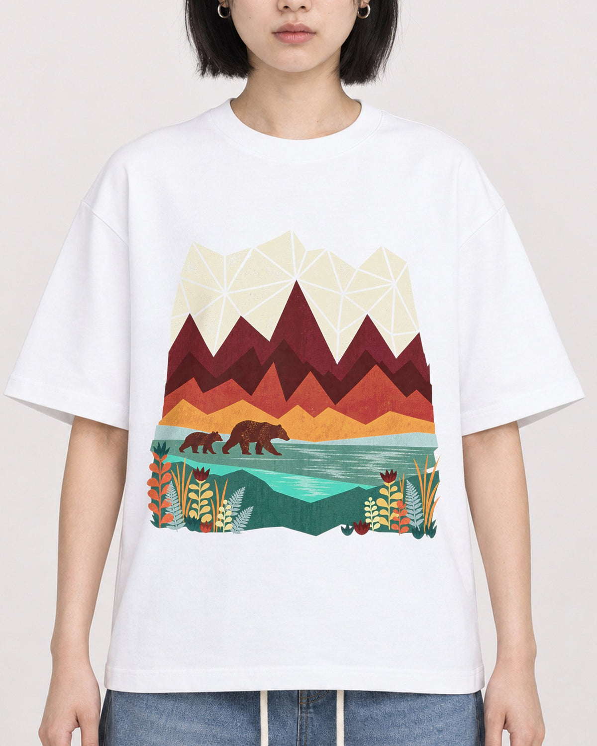 Mockup Boxy Heavyweight Tee White female close-up 11