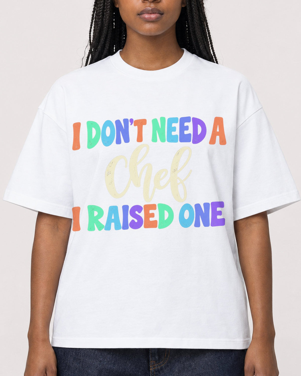 Mockup Boxy Heavyweight Tee White female close-up 04