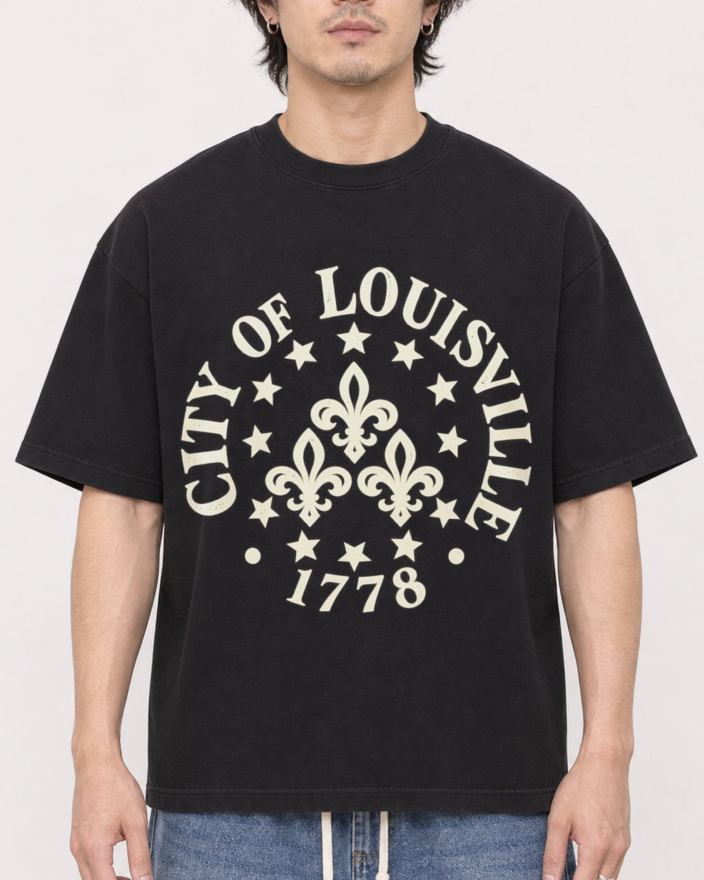 Mockup Boxy Heavyweight Tee Black male close-up 03