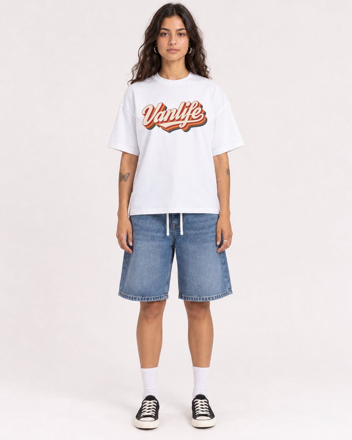 Mockup Boxy Heavyweight Tee White female full-body 06