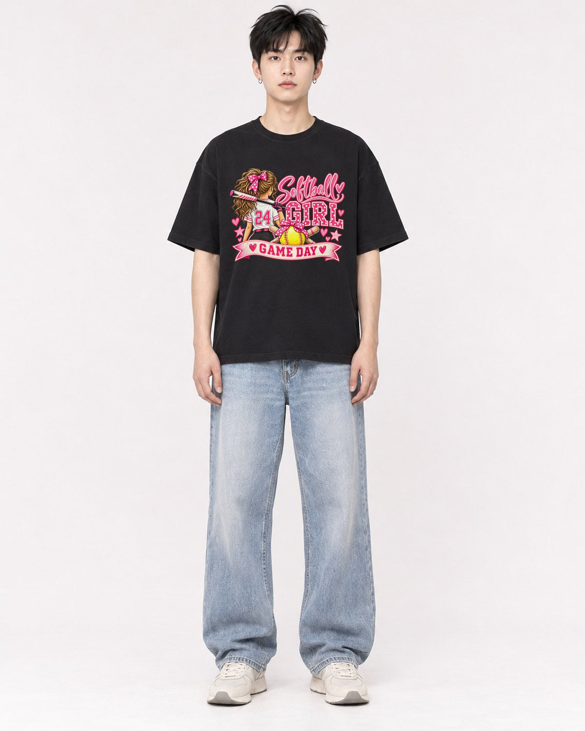 Mockup Boxy Heavyweight Tee Black male full-body 01