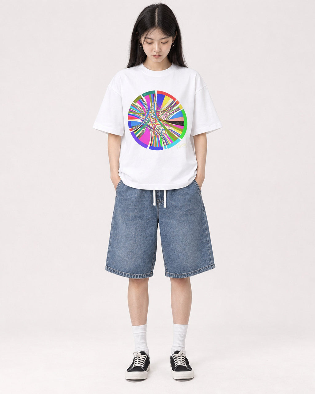 Mockup Boxy Heavyweight Tee White female full-body 01