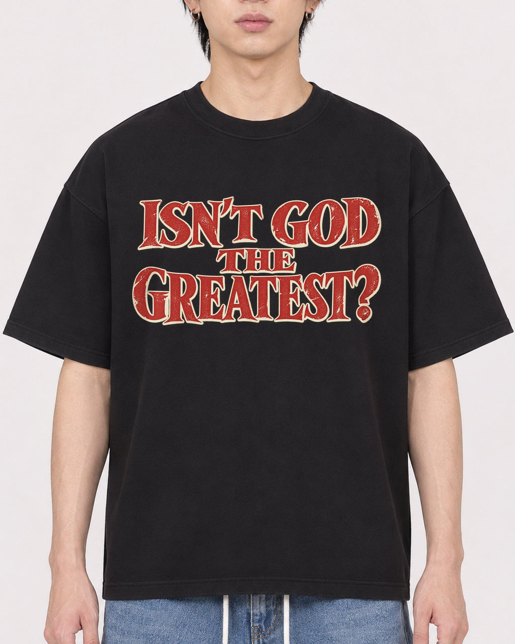 Mockup Boxy Heavyweight Tee Black male close-up 11