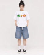 Mockup Boxy Heavyweight Tee White female full-body 41