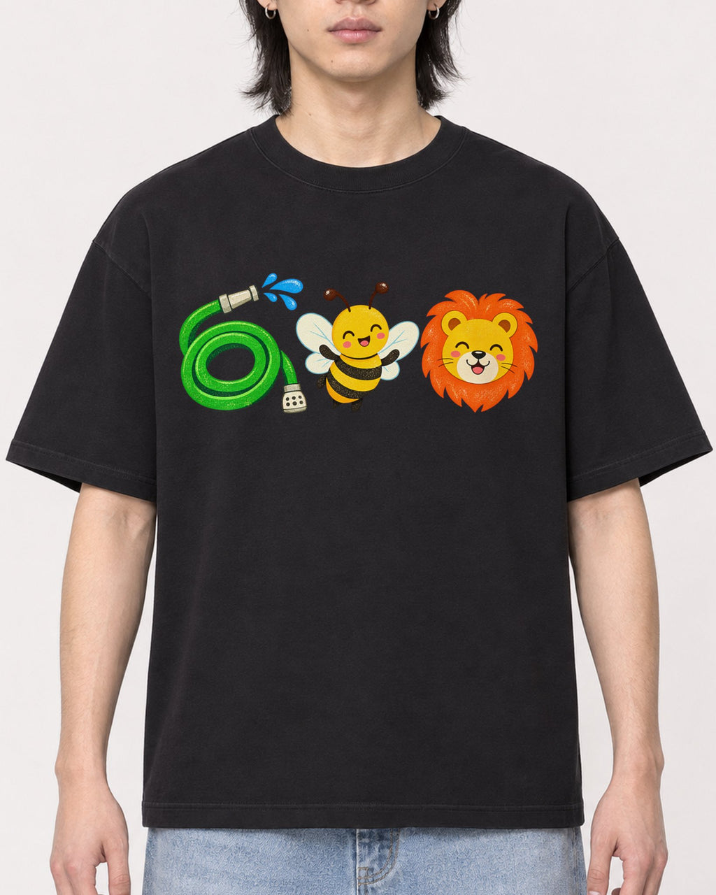 Mockup Boxy Heavyweight Tee Black male close-up 41