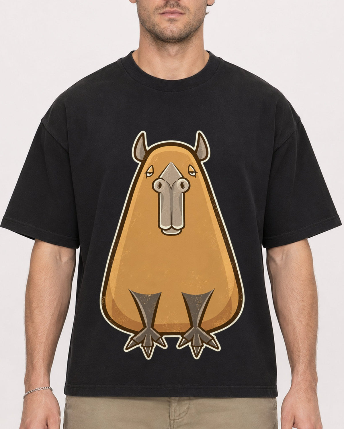 Mockup Boxy Heavyweight Tee Black male close-up 08