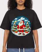 Mockup Boxy Heavyweight Tee Black female close-up 05