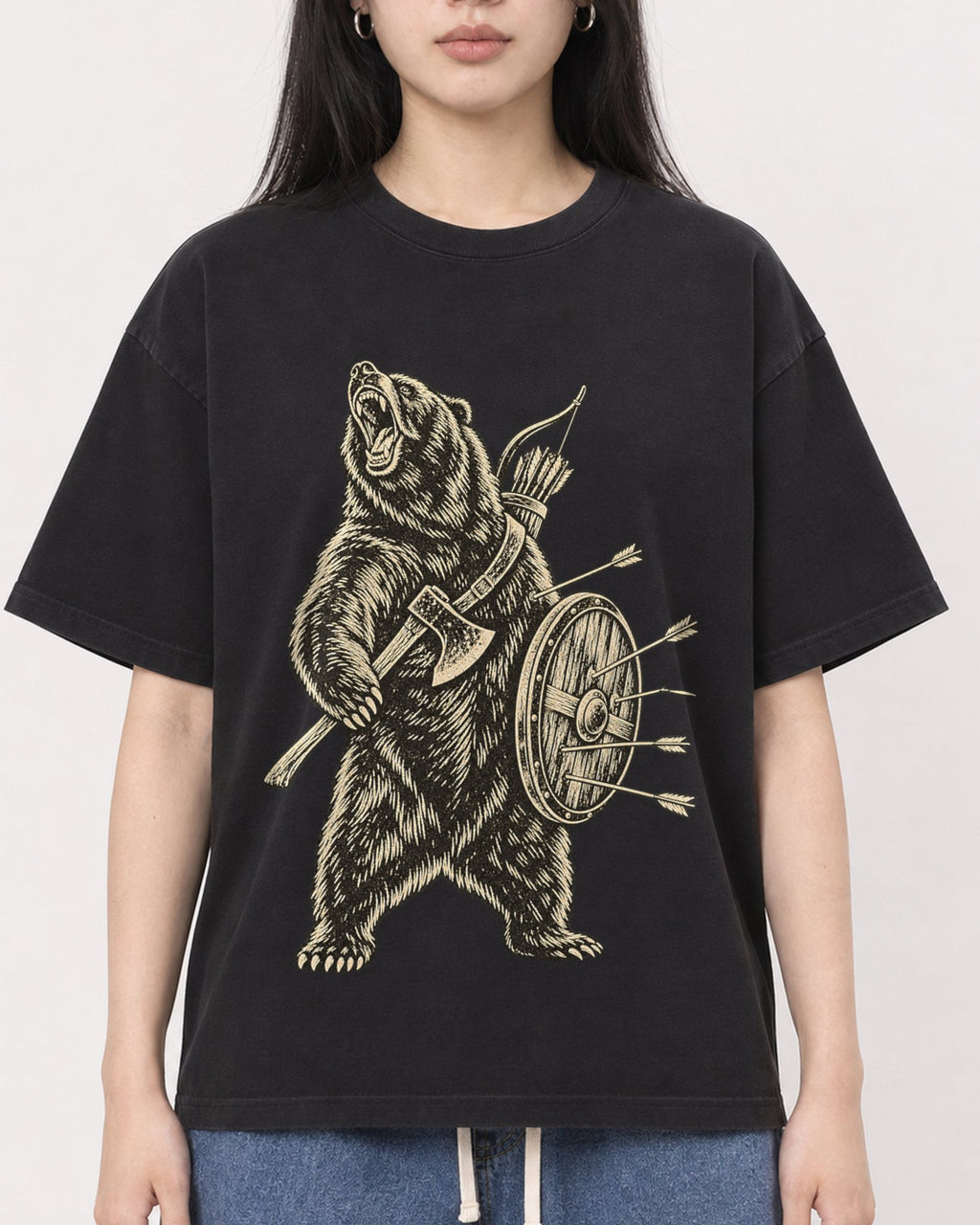 Mockup Boxy Heavyweight Tee Black female close-up 01