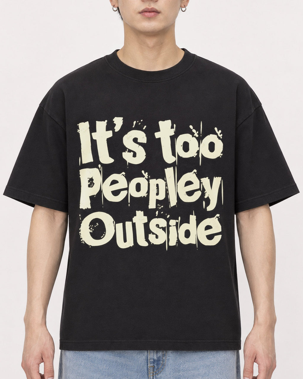 Mockup Boxy Heavyweight Tee Black male close-up 01