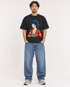 Mockup Boxy Heavyweight Tee Black male full-body 02