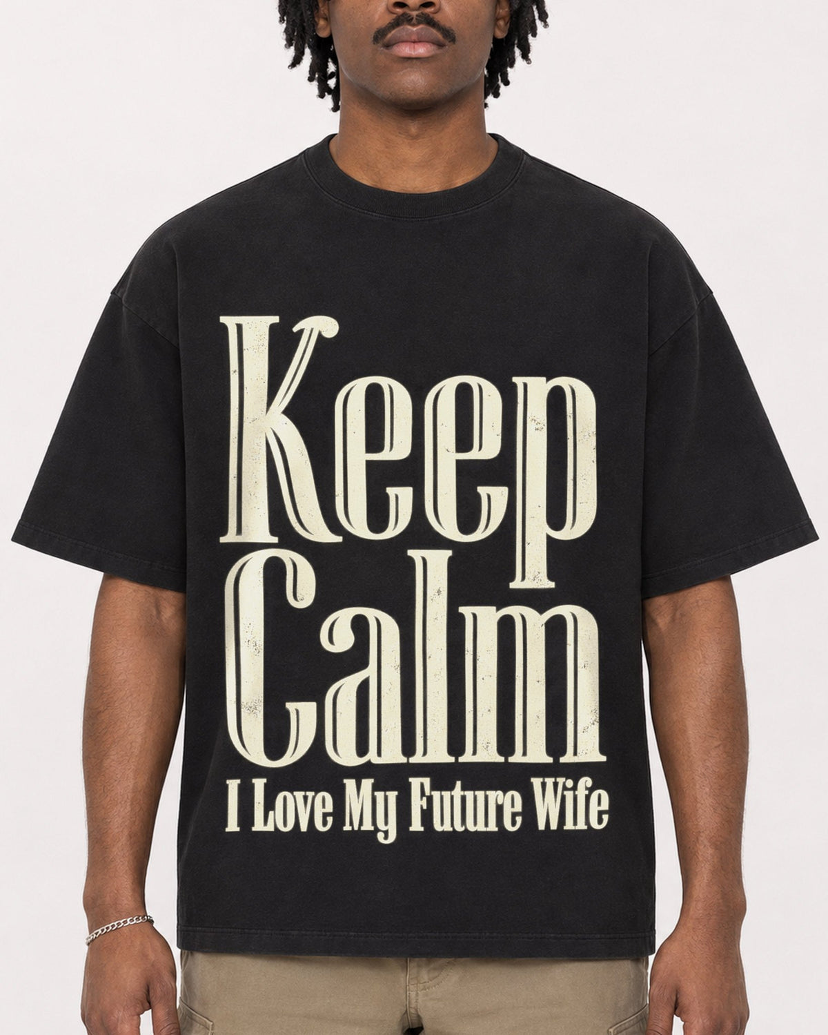 Mockup Boxy Heavyweight Tee Black male close-up 04