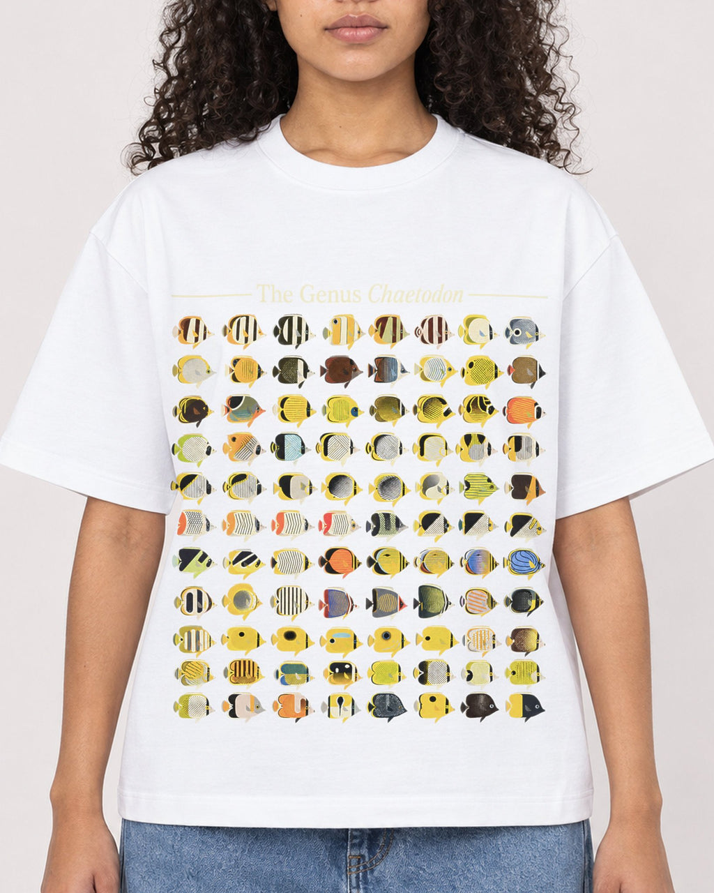 Mockup Boxy Heavyweight Tee White female close-up 10