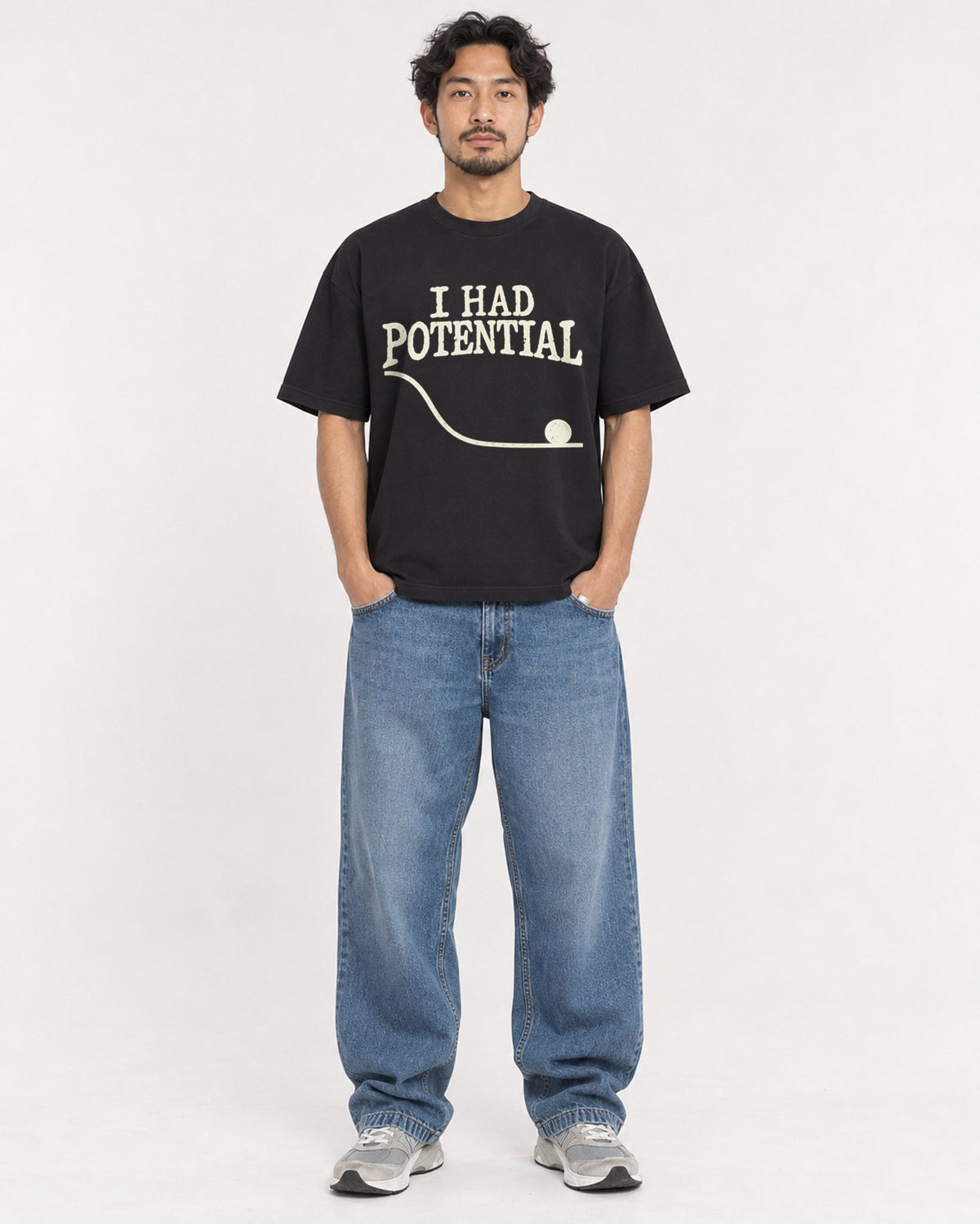 Mockup Boxy Heavyweight Tee Black male full-body 02