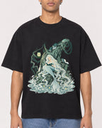 Mockup Boxy Heavyweight Tee Black male close-up 10