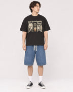 Mockup Boxy Heavyweight Tee Black male full-body 03