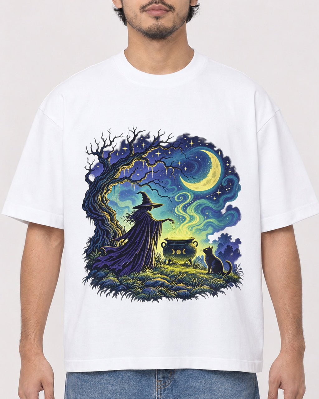 Mockup Boxy Heavyweight Tee White male close-up 02