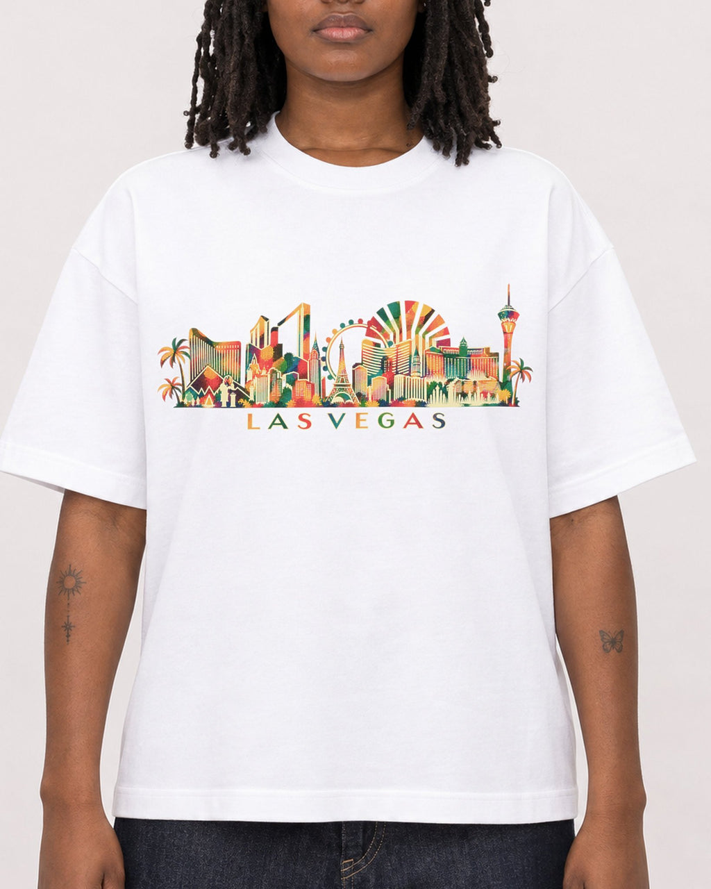 Mockup Boxy Heavyweight Tee White female close-up 24