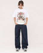 Mockup Boxy Heavyweight Tee White female full-body 29