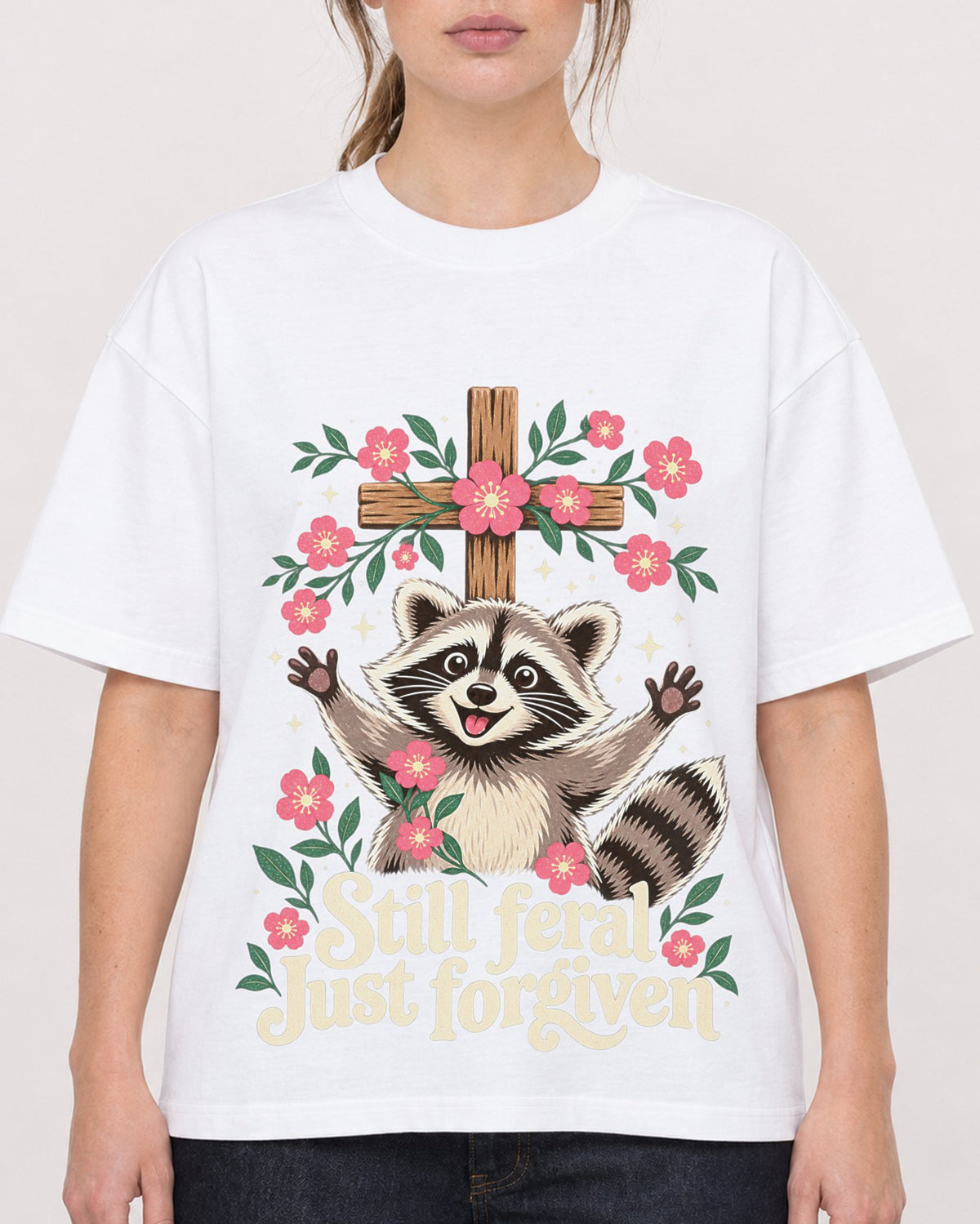Mockup Boxy Heavyweight Tee White female close-up 29