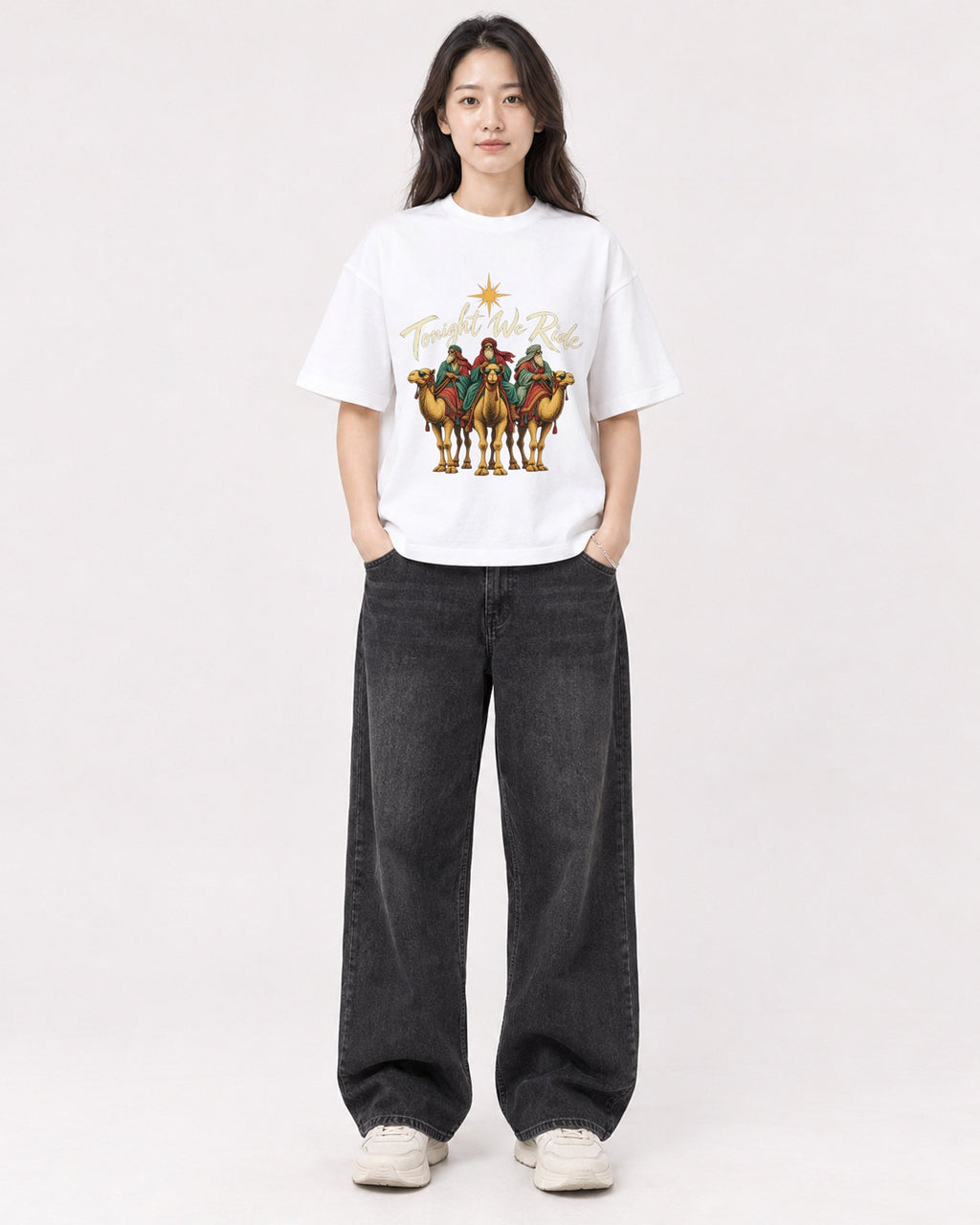 Mockup Boxy Heavyweight Tee White female full-body 03