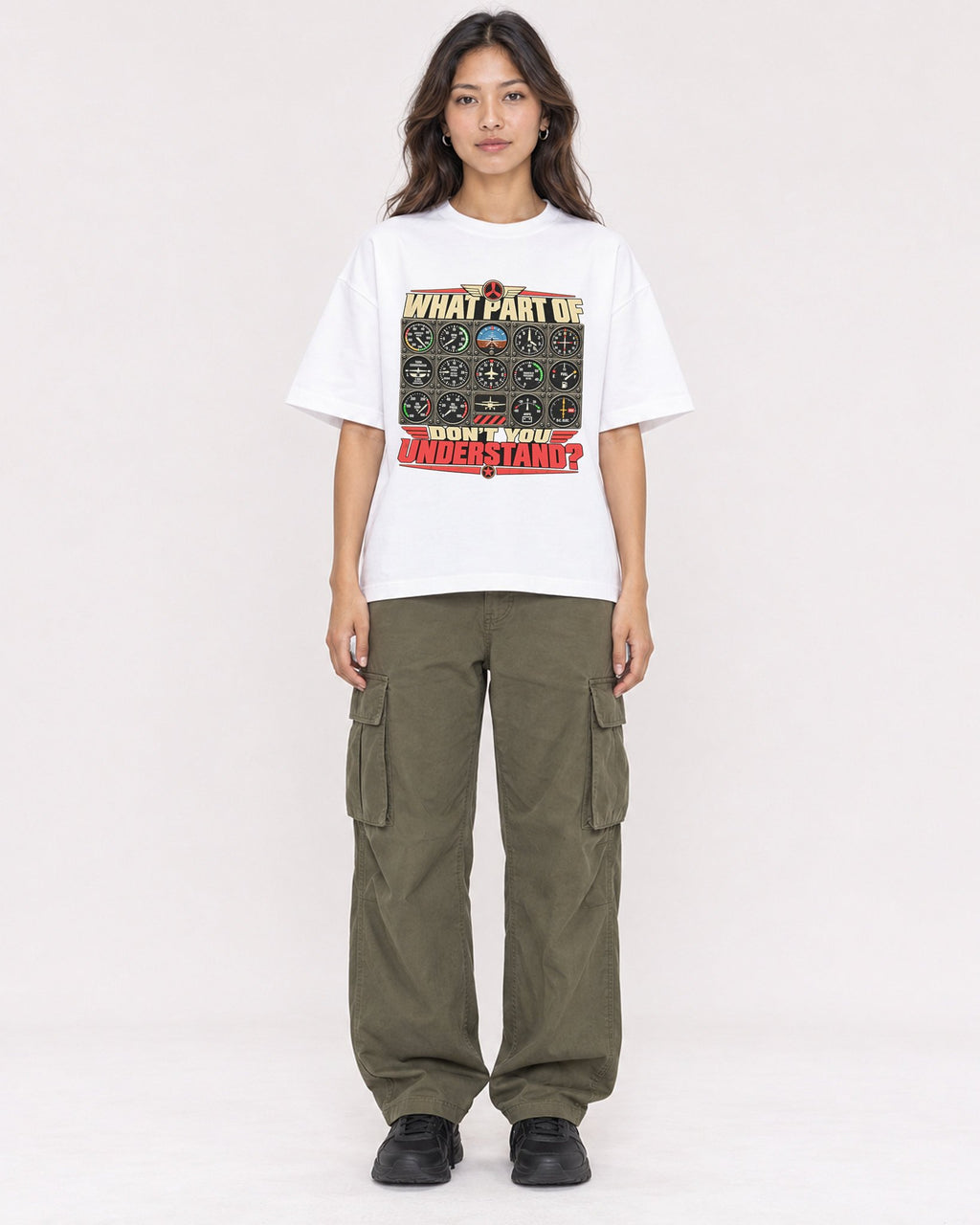 Mockup Boxy Heavyweight Tee White female full-body 02