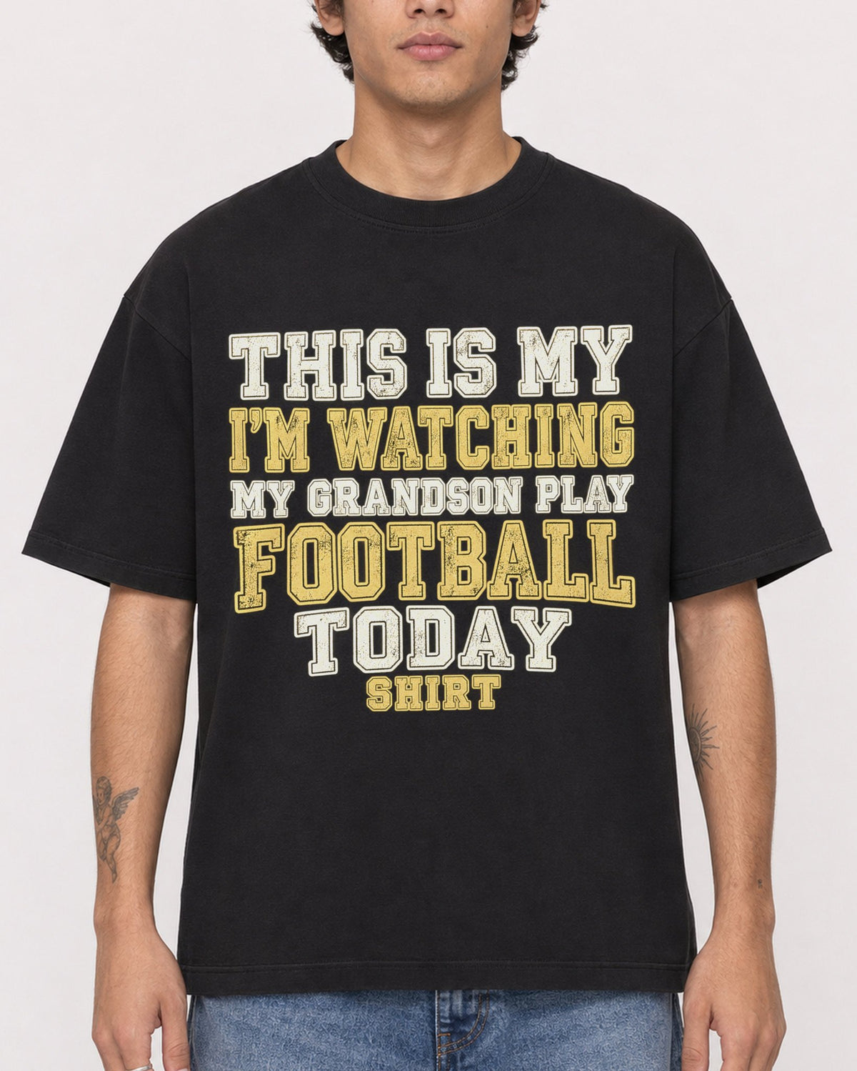 Mockup Boxy Heavyweight Tee Black male close-up 06
