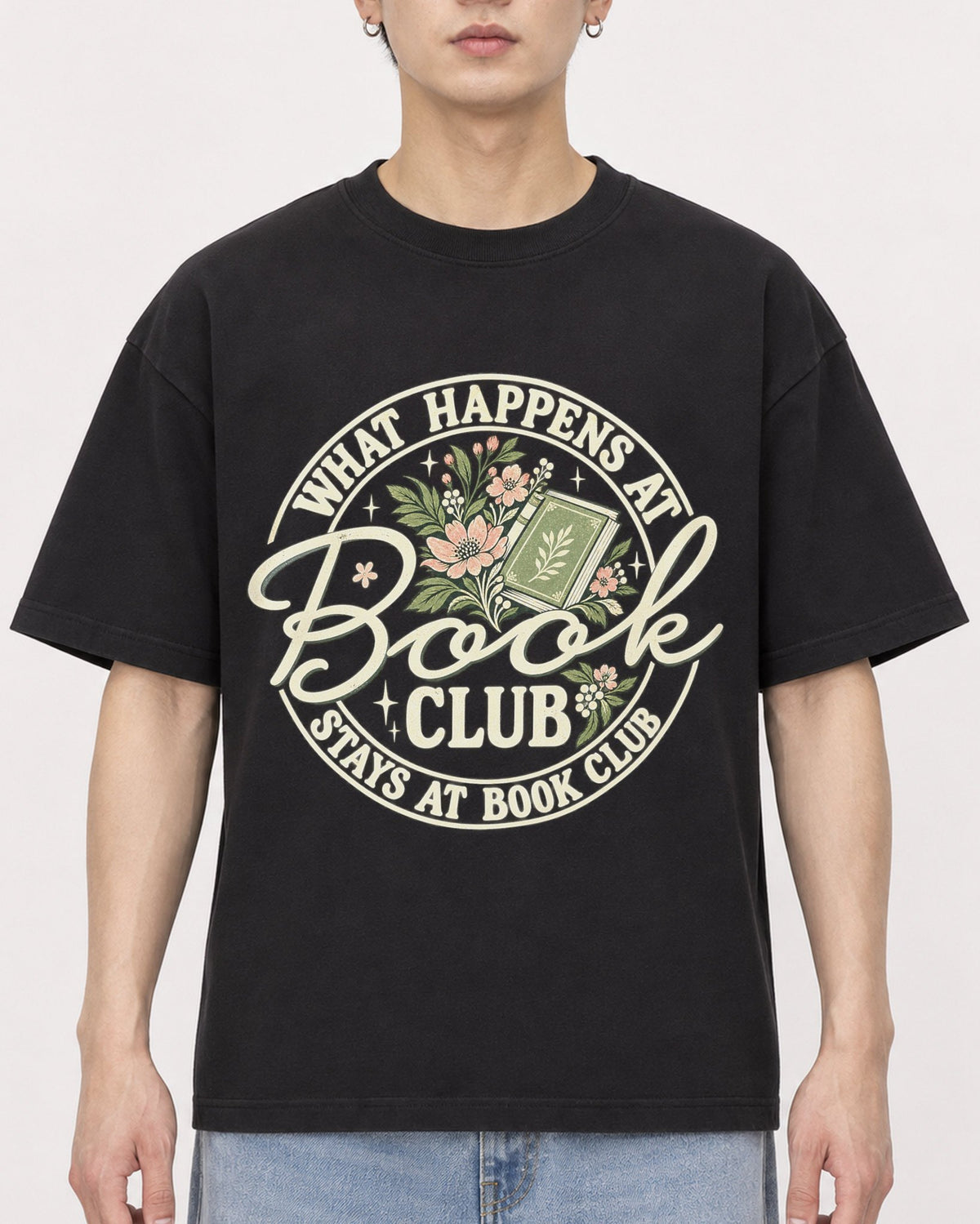 Mockup Boxy Heavyweight Tee Black male close-up 01