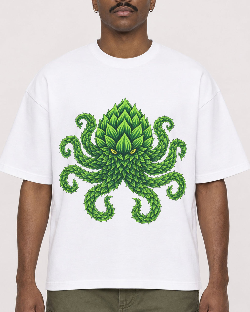 Mockup Boxy Heavyweight Tee White male close-up 44