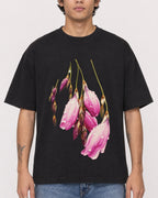 Mockup Boxy Heavyweight Tee Black male close-up 06